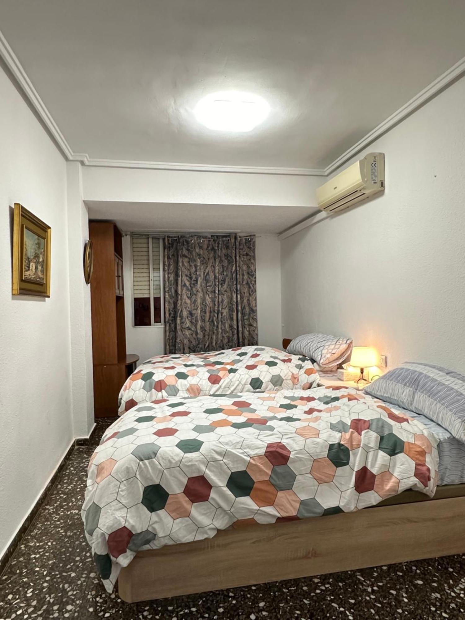 Jerry'S Home Valencia Luaran gambar